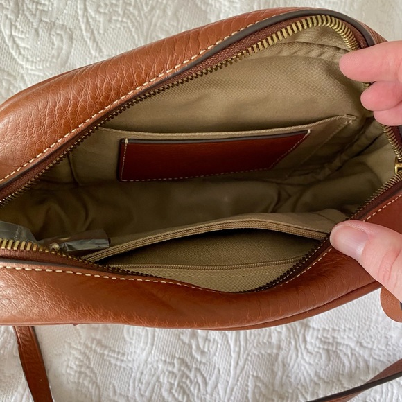 JCrew Signet Bag in Italian Leather - Picture 3 of 4